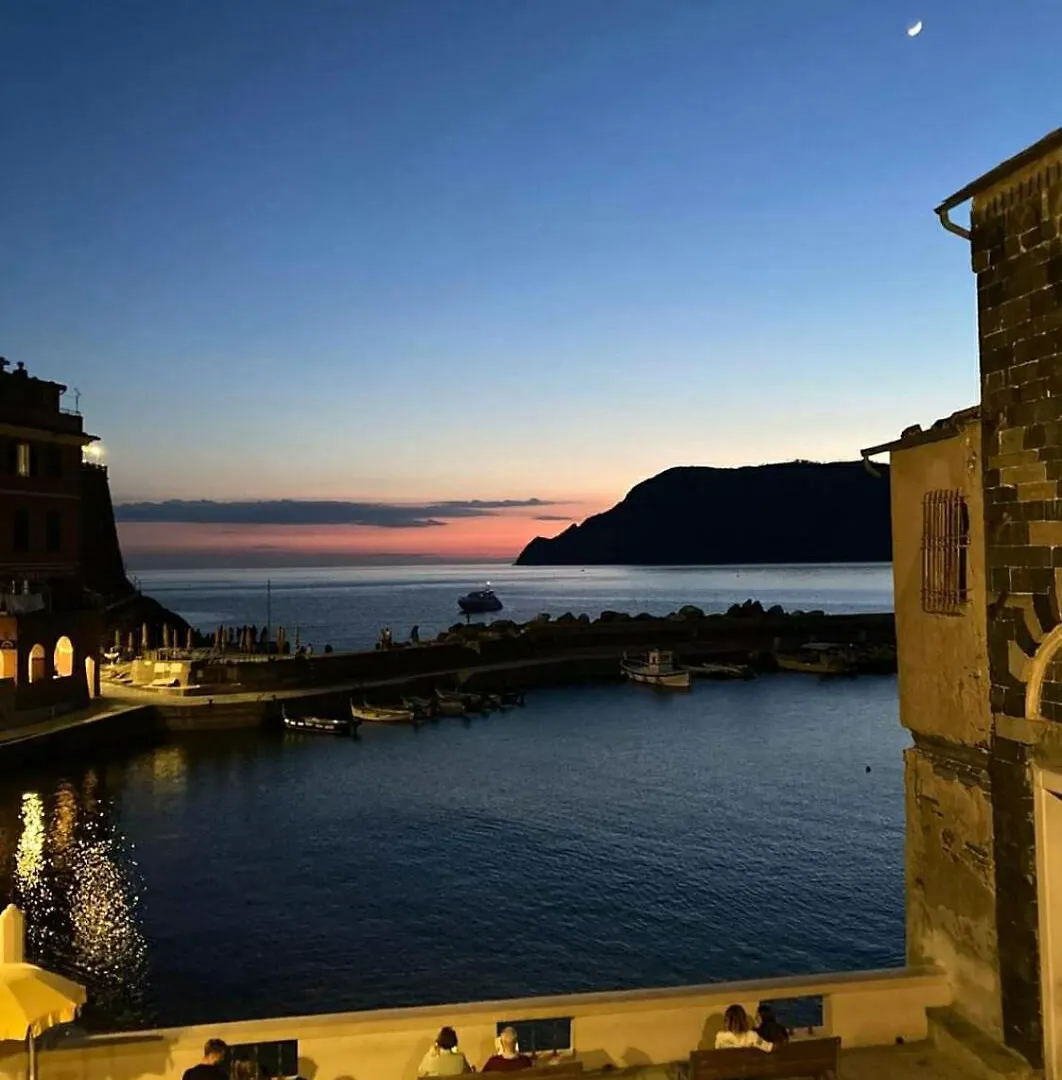 La Casa Di Geo Stazione Centrale La Spezia 5 Terre 0*,  Włochy